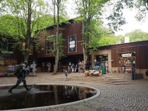 ZOO 3